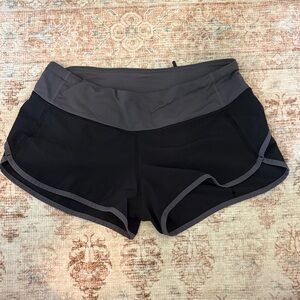 Lululemon Athletica speed shorts 2.5”